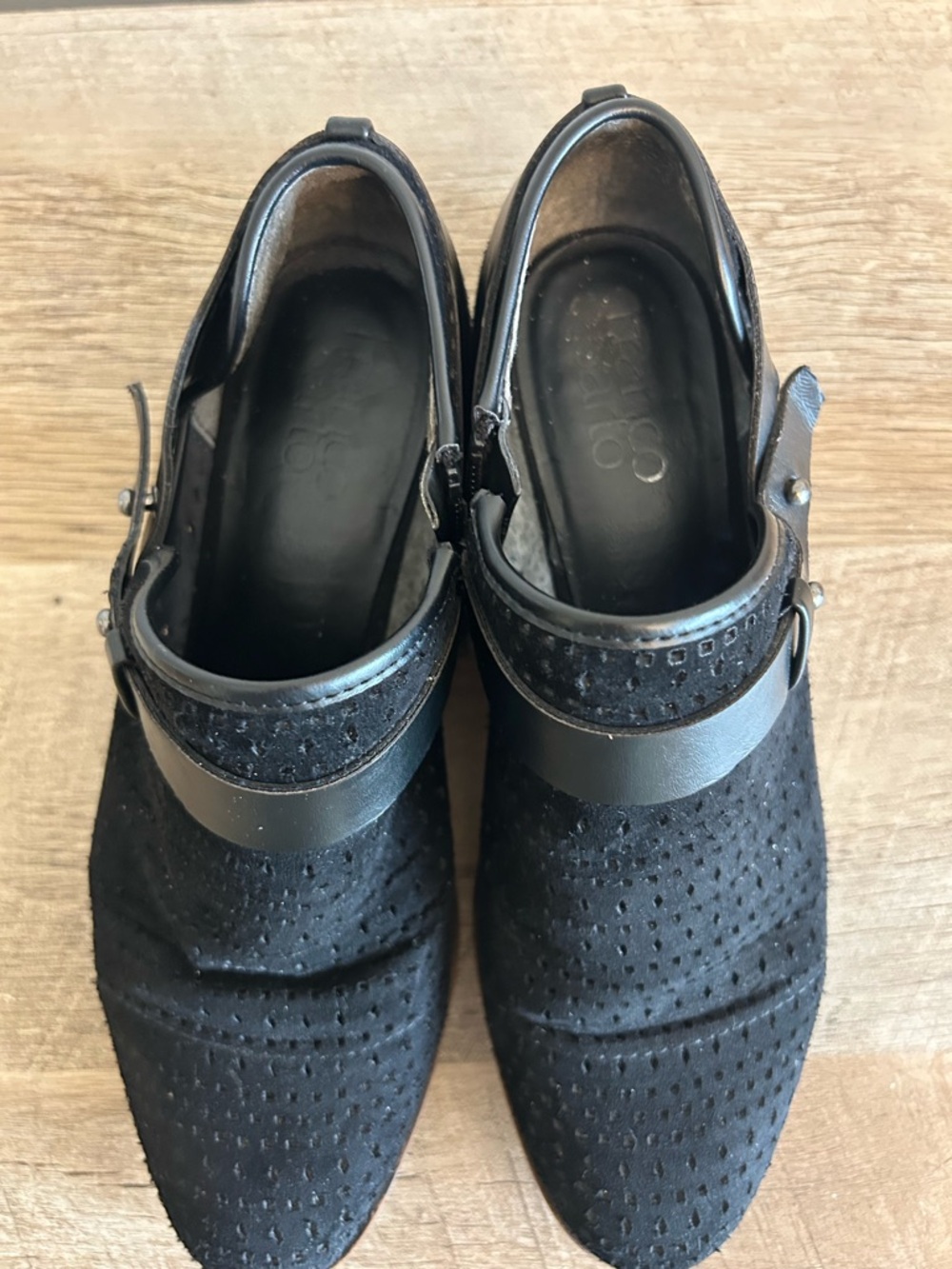 Franco Sarto Sz 7 Rogue Black Perforated Suede Buckle Shooties Zipper Adjustable - Picture 4 of 12